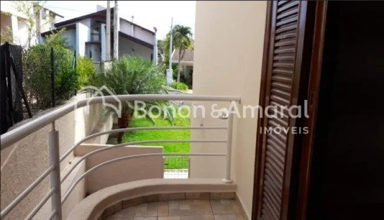 Imagem Belíssima casa à venda Jardim Paiquerê - Valinhos.
Bem espaçosa, com sala para 2 ambientes e pé...
