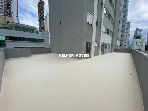 Imagem Apartamento Garden á venda com 03 suítes localizado na 2ª Quadra Mar de Balneário Camboriu.