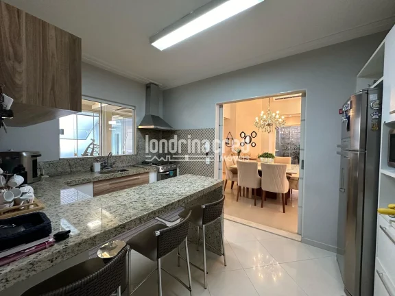 Imagem Casa à venda 3 Quartos, 2 Suites, 3 Vagas, 300M², Jardim Pacaembu, Londrina - PR