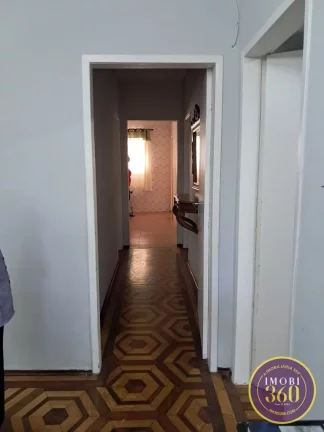 Imagem Casa com 04 dormitórios e com 02 vagas de garagem na Vila Mafra