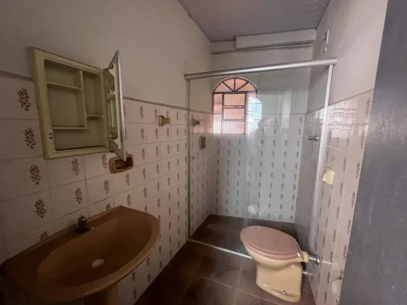 Imagem Casa à venda em Barbacena no Santa Efigênia com 3 kitnet com entrada independente