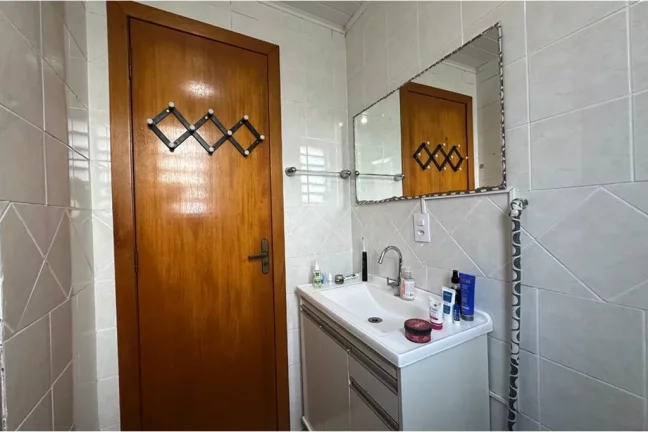 Imagem CADF 1056 Sala 612511062-3 - Prédio à venda no bairro Centro - Sapiranga/RS