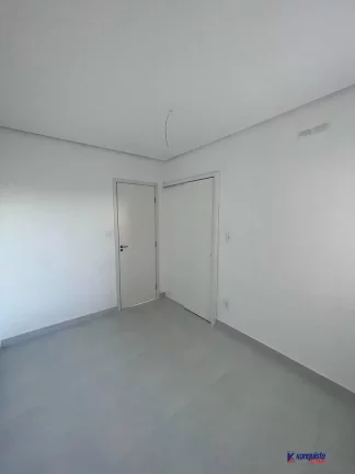 Imagem VENDO CASA 3/4 SENDO 3 SUITES EM CONDOMÍNIO - NOVA ESPERANÇA