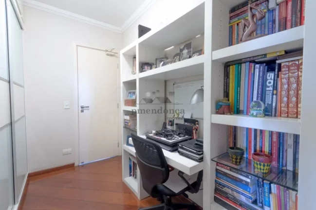 Imagem Apartamento em Perdizes com 166m², 4 quartos( 2 suI­tes) e 3 vagas