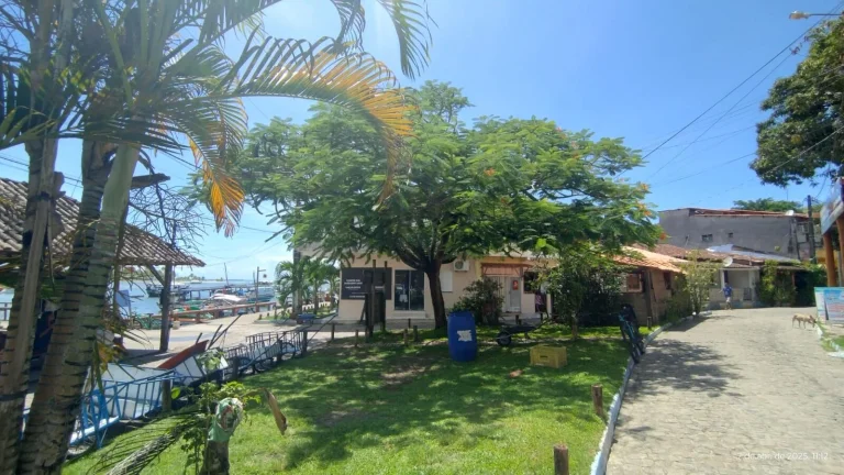 Imagem Terreno com 4500m² à venda no bairro Velha Boipeba, em Cairu-BA