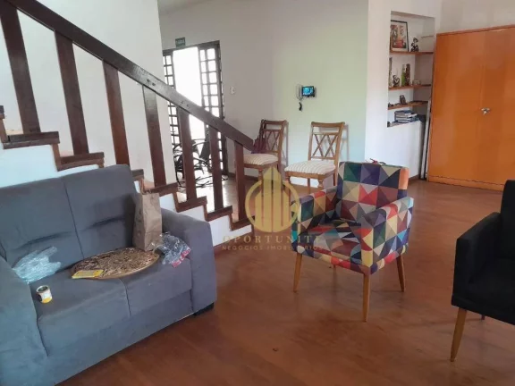 Imagem Casa com 4 dormitórios à venda, 230 m² por R$ 679.000,00 - Jardim América - Ribeirão Preto/SP