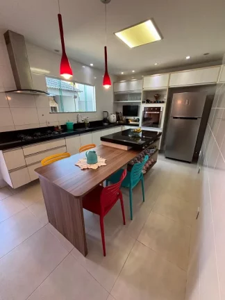 Imagem Casa com 5 dormitórios à venda, 225 m² por R$ 1.200.000,00 - Novo Portinho - Cabo Frio/RJ