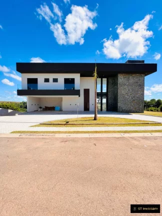 Imagem Casa Cinematográfica localizada em Atibaia! Aceita financiamento bancário!
