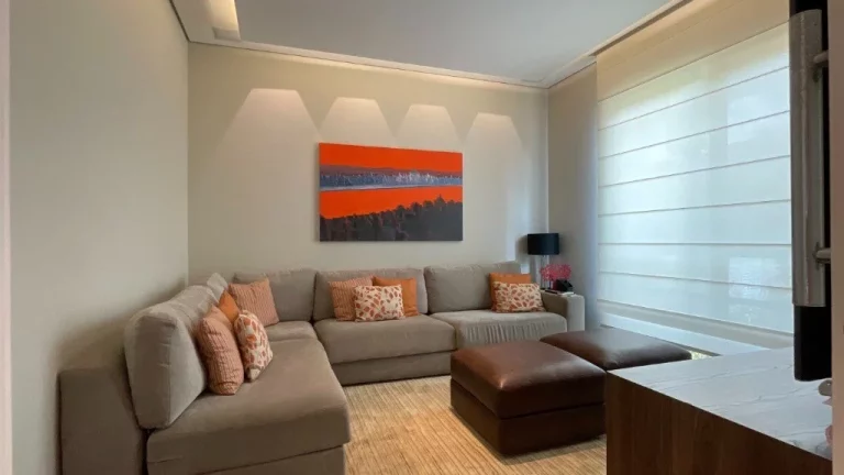 Imagem Imperdível casa em condomínio de luxo no Residencial Tamboré 10 em Santana de Parnaíba-SP: 4 quartos, 4 suítes, 5 banheiros, 4 vagas, 566m²!