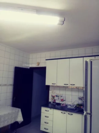 Imagem Sobrado com 3 dormitórios para alugar por R$ 3.500,00/mês - Vila Gilda - Santo André/SP