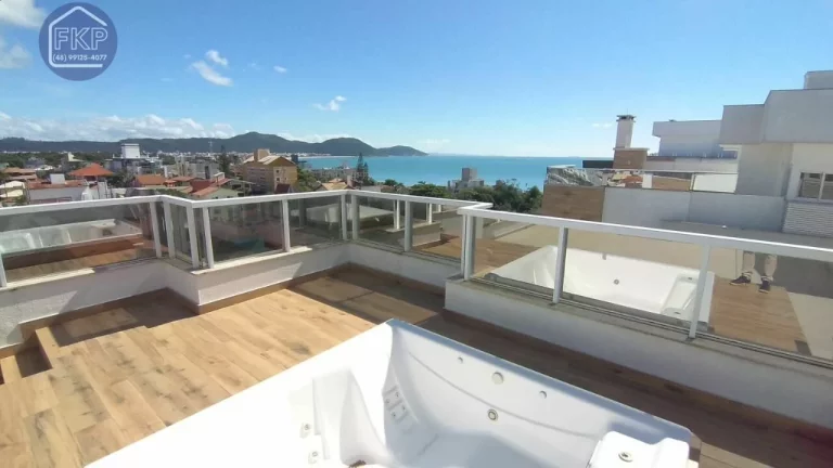 Imagem Cobertura com Vista do Mar!