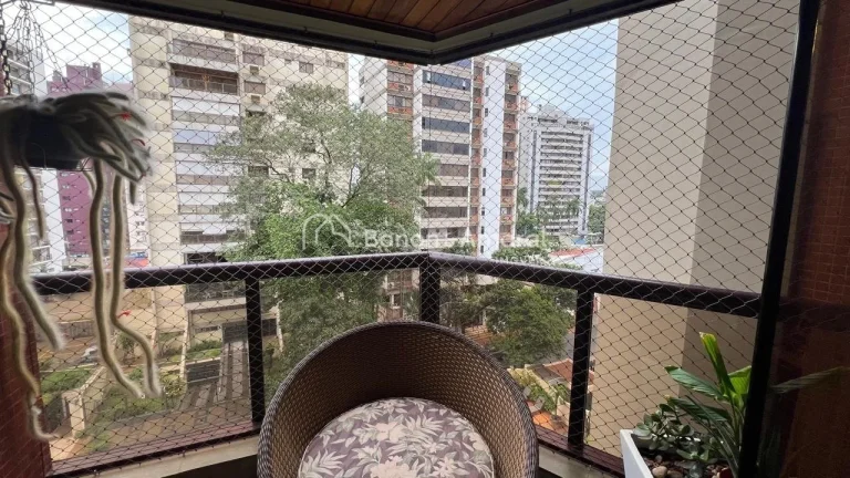 Imagem Localizado no prestigiado bairro Cambuí, este apartamento combina conforto, praticidade e uma excel...