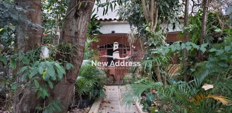 Imagem Casa Triplex Escriturada em Nova Carapina I - Serra/ES