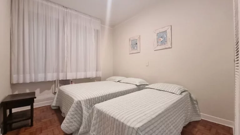 Imagem APARTAMENTO À VENDA, 140 M² - PITANGUEIRAS - GUARUJÁ/SP