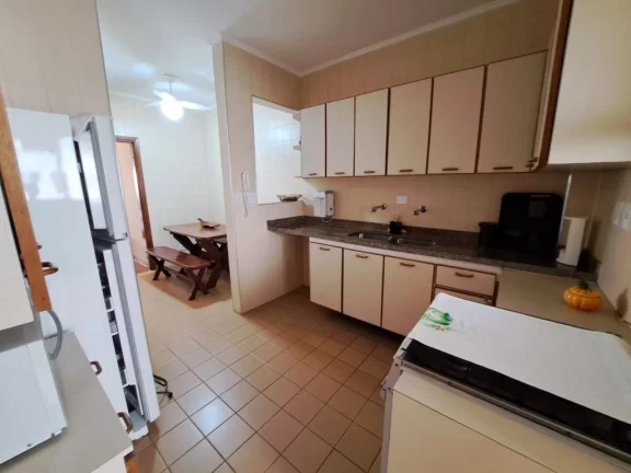 Imagem APARTAMENTO AMPLO COM 3 DORMITÓRIOS 1 QUADRA DA PRAIA COM VISTA PARA O MAR.