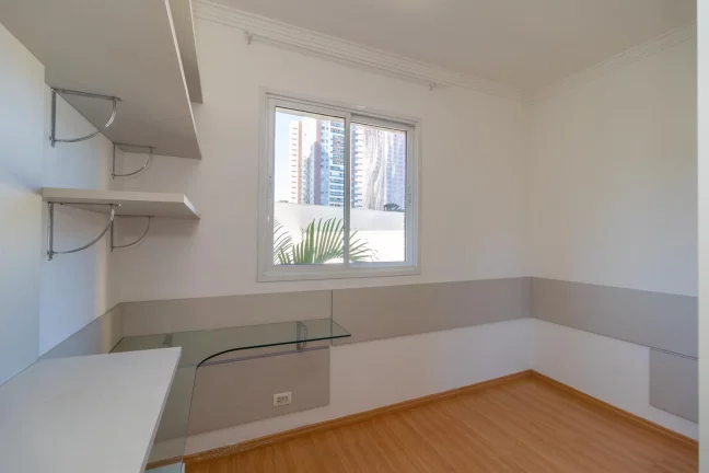 Imagem Apartamento de 2 quartos no bairro Ecoville