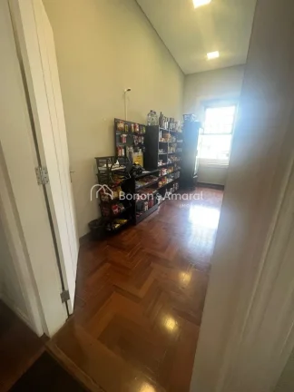 Imagem Excelente oportunidade em um dos condomínios mais cobiçados de Valinhos! Este lote de 420m², situ...