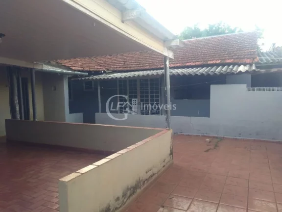 Imagem Casa de 4 quartos à Venda no Parque Residencial Rita Vieira, Campo Grande-MS - 140m² - 2 vagas de garagem
