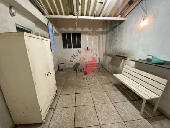 Imagem 2 casas assobradada , estudo troca por Atibaia,4 quartos, 2 banheiros, quintal ,bairro Jardim do Estádio, Santo André