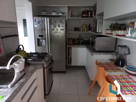 Imagem Apartamento para vender no Rio Vermelho, quatro quartos