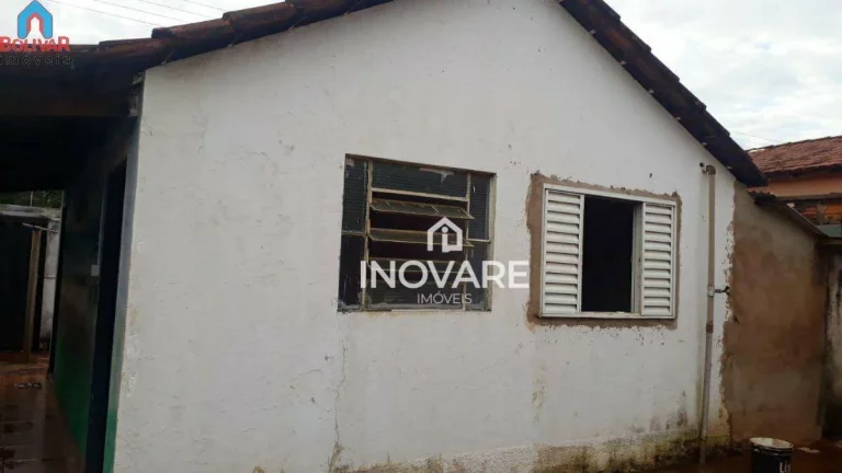 Imagem Casa com 2 dormitórios à venda, 53 m² por R$ 170.000,00 - Conjunto Habitacional Dona Norma Gibaldi - Itumbiara/GO