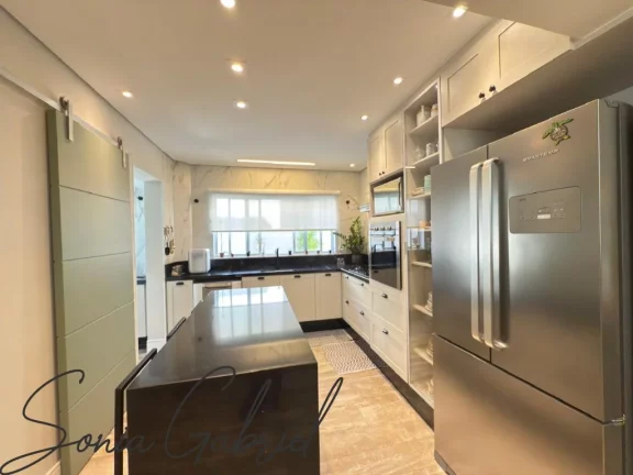 Imagem Casa de alto padrão à venda em condomínio fechado em Valinhos-SP - 4 quartos, 1 suíte, 2 salas, 3 banheiros, 4 vagas - 188m²! Imagem Casa de alto padrão à venda em condomínio fechado em Valinhos-SP - 4 quartos, 1 suíte, 2 salas, 3 banheiros, 4 vagas - 188m²!