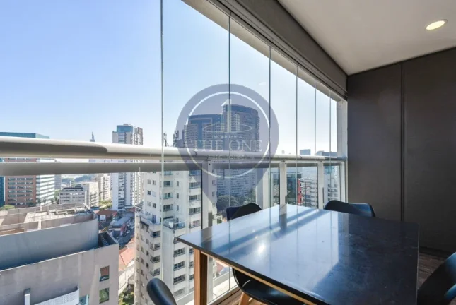 Imagem Studio de Luxo à Venda em Pinheiros - São Paulo-SP: 1 Quarto, 2 Salas, 1 Banheiro, 1 Vaga, 49m² de Pura Elegância!