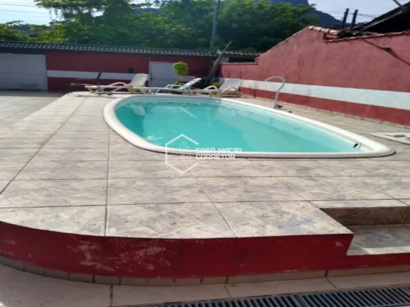 Imagem Se você procura conforto, espaço e lazer no mesmo lugar, essa casa é para você! Essa propriedade...