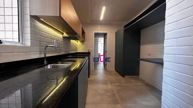 Imagem Apartamento com 3 dormitórios à venda, 127 m² por R$ 1.350.000 - Gonzaga - Santos/SP