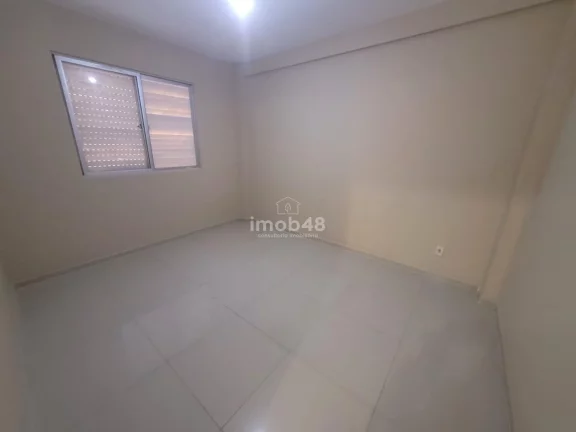 Imagem Apartamento à Venda em Barreiros, São José – 3 Quartos, 66m²