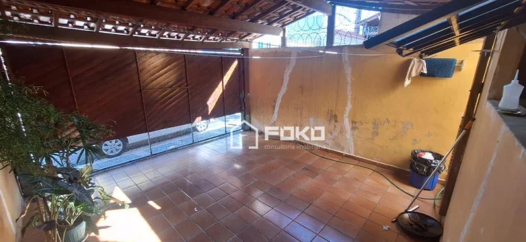 Imagem Sobrado com 3 dormitórios à venda, 158 m² por R$ 650.000,00 - Vila Gopoúva - Guarulhos/SP