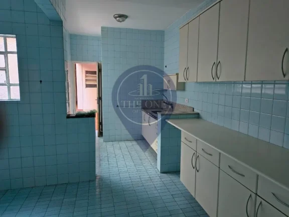Imagem Imperdível oportunidade! Casa à venda em São Paulo-SP, Aclimação com 3 quartos, 1 suíte, 2 salas, 3 banheiros, 1 vaga, 138m².