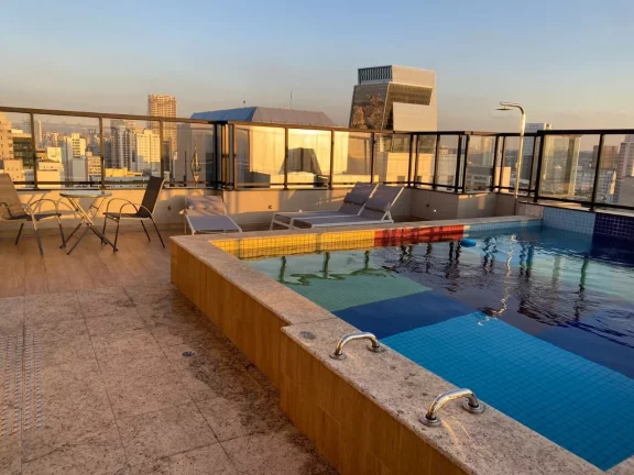 Imagem Lindo apartamento com 43 m², com acabamentos de primeira linha, fogão, armários, bancada da pia e...