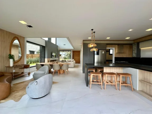 Imagem Casa em Condominio 5 Dormitórios - Bairro xangri-la