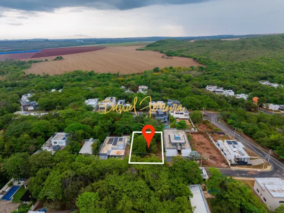 Excelente lote à venda - Condomínio Residencial Santa Monica