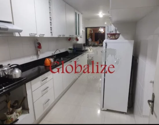 Imagem Apartamento com 3 dormitórios, suíte e dependência total no bairro Pompeia em Santos por R$ 1.350.000,00
