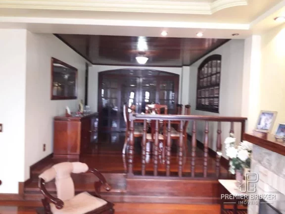 Imagem Casa à venda, 367 m² por R$ 950.000,00 - Fazendinha - Teresópolis/RJ