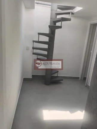 Imagem Sobrado à venda no Jardim Satélite SP, 2 dorms, 65m², R$550mil