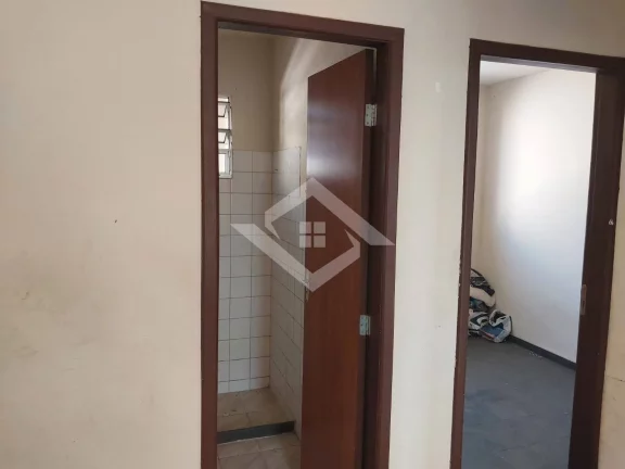 Imagem Alugo apartamento no Condomínio Toulon