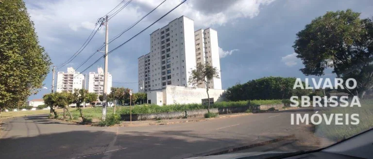 Imagem Terreno comercial ou residencial em à venda em avenida do Jardim Padre Bento - Itu/SP - 2.560 m2 - Estuda permuta e propostas