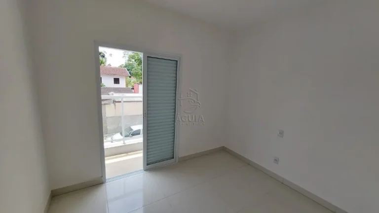 Imagem Apartamento Novo localizado na Praia das Toninhas a 400 metros da Praia!