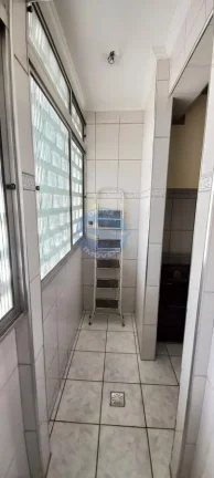 Imagem Apartamento venda na quadra da praia no Boqueirão em Santos
