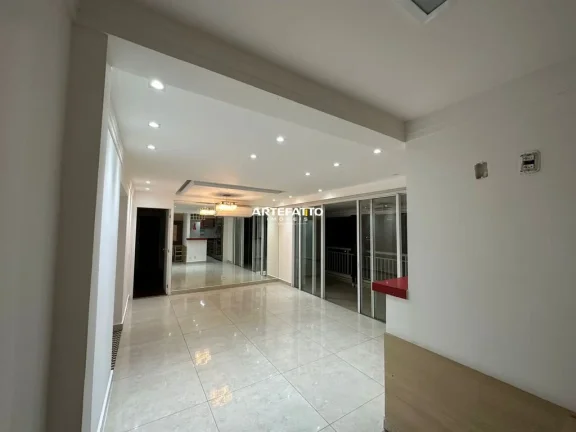 Imagem Lindo Apartamento Reformado110m2 com 3 suites e 2 vagas
