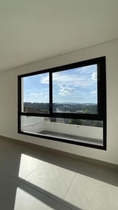 Sobrado com 4 Quartos à Venda, 350 m² em Alphaville - Santana De Parnaíba