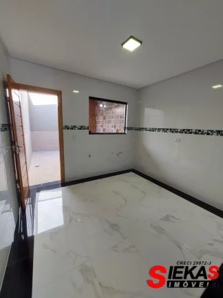 Imagem Imperdível oportunidade: Casa à venda na Vila São Geraldo, São Paulo-SP! 3 quartos, 1 suíte, 1 sala, 2 banheiros, 2 vagas, 108m².