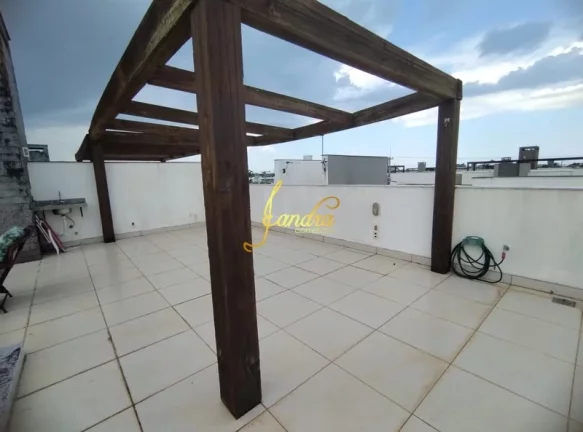 Imagem Apto em condomínio fechado com 03 suites mobiliado e decorado