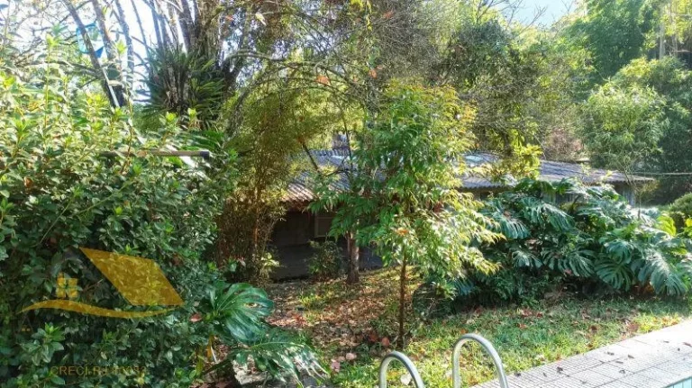 Imagem Vendo Chácara com 1800 mts² e Piscina