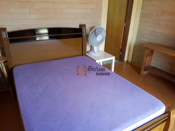 Imagem Sobrado com 4 dormitórios à venda, 250 m² por R$ 900.000,00 - Santa Fé - Piracaia/SP