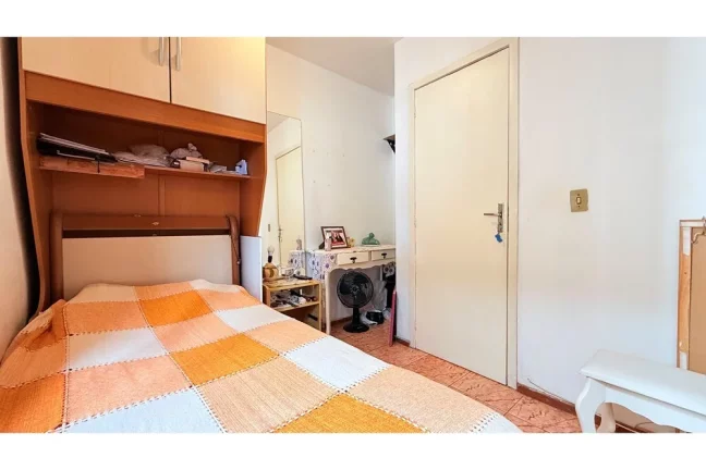 Imagem VNMC 100 Casa 610191037-77 - Casa à venda no bairro Vila Nova - Porto Alegre/RS
