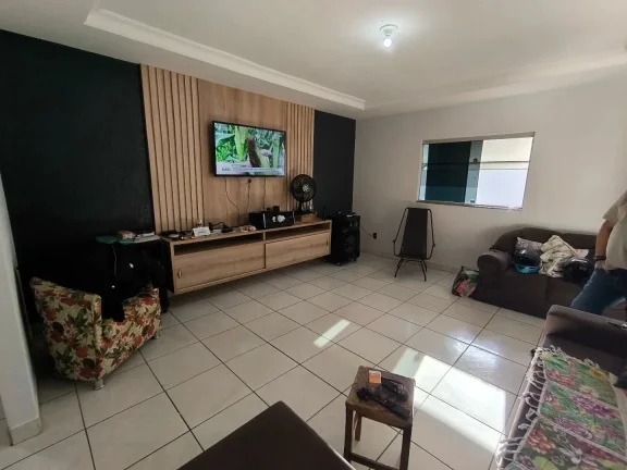 Imagem Casa De 3/4 C Suite Sozinha No Lote No Jardim Mariliza